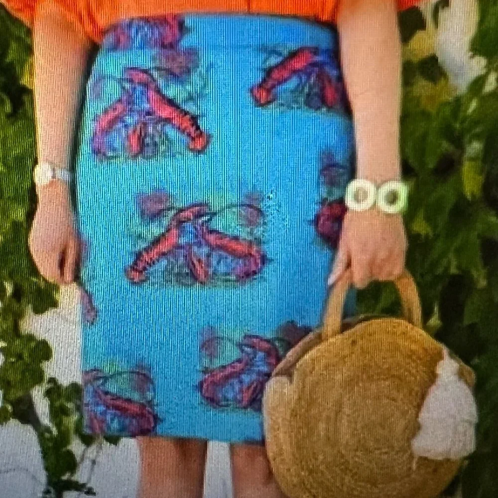 J.Crew Pencil Skirt in a Lobster Print Grass Cloth Skirt size 0